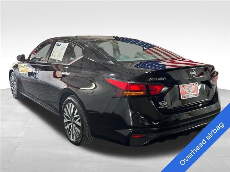 Nissan Altima 2.5 SV 2024
