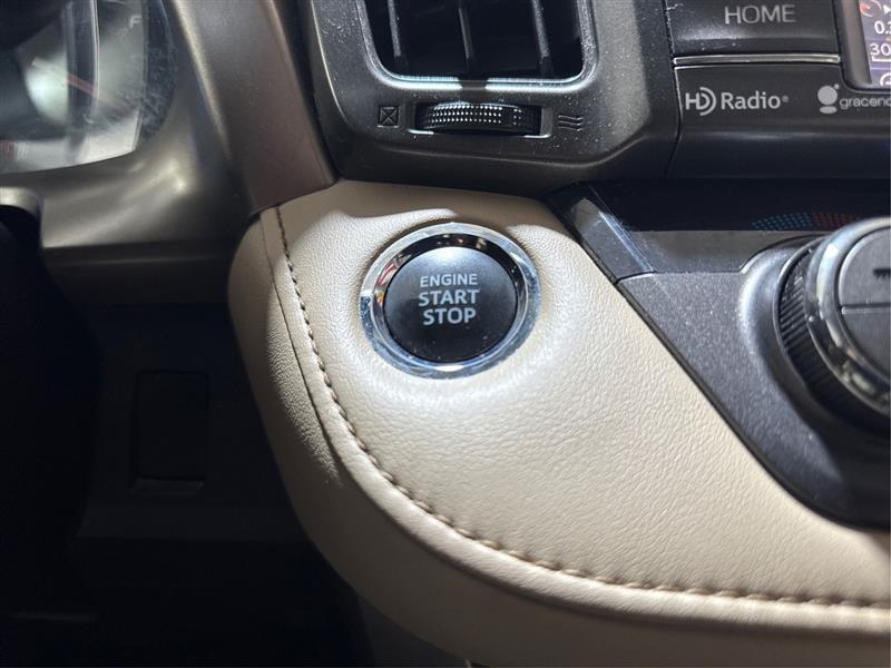 Toyota RAV4 Limited AWD 2015