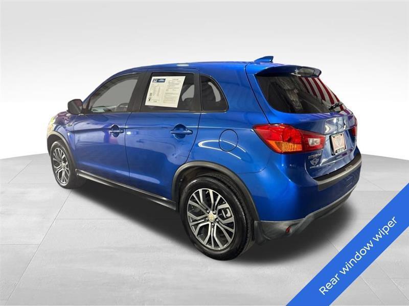Mitsubishi Outlander Sport 2.0 ES 5M 2017