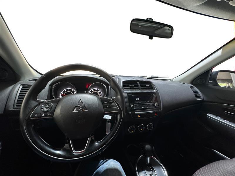 Mitsubishi Outlander Sport 2.0 ES 5M 2017