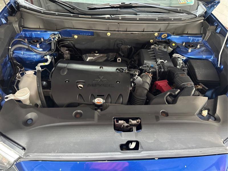 Mitsubishi Outlander Sport 2.0 ES 5M 2017