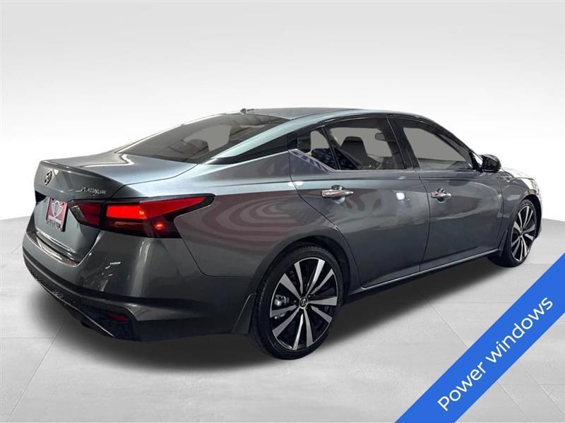 Nissan Altima 2.5 Platinum 2020
