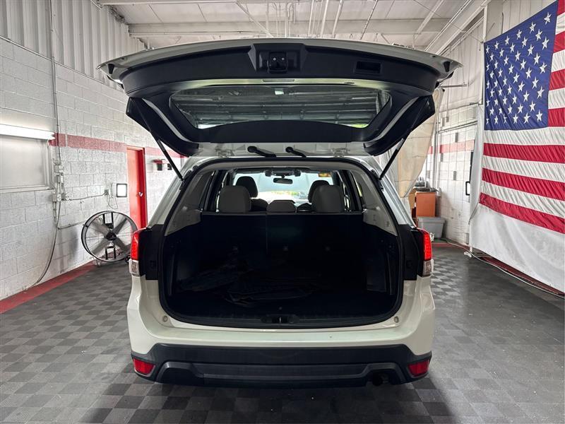 Subaru Forester Base 2020