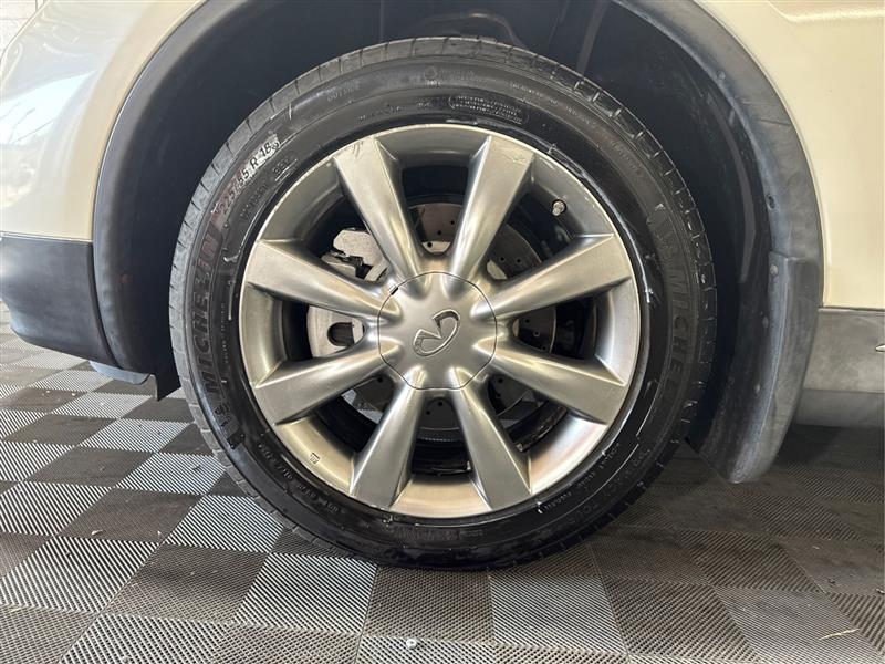 Infiniti QX50 Base AWD 2017
