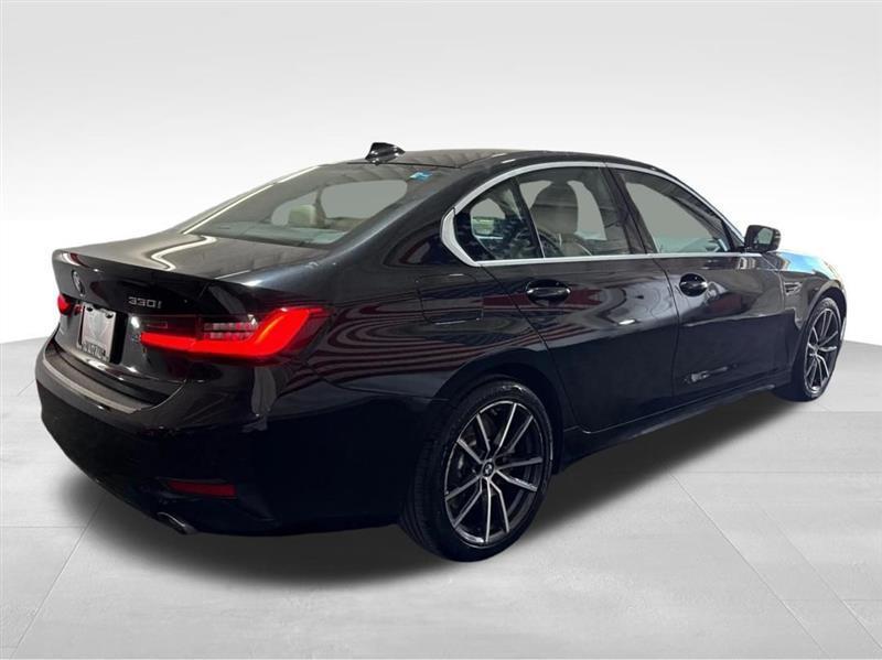 BMW 3-Series 330i xDrive 2020