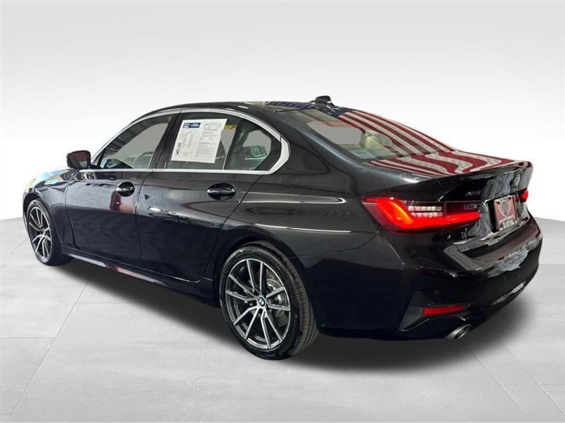 BMW 3-Series 330i xDrive 2020