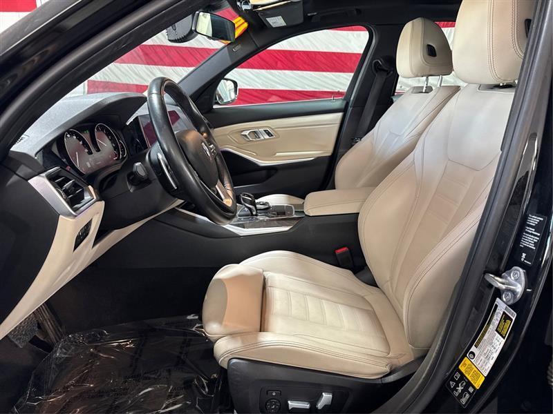 BMW 3-Series 330i xDrive 2020