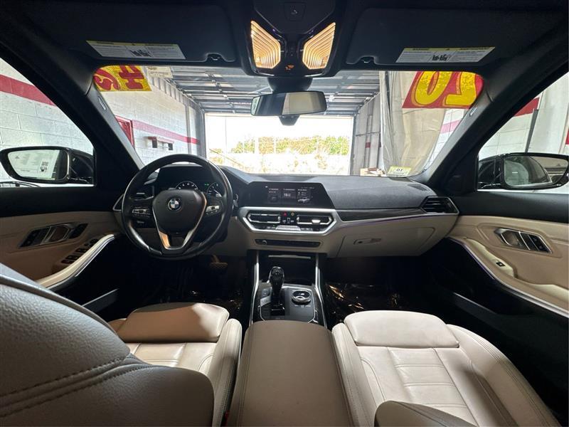 BMW 3-Series 330i xDrive 2020