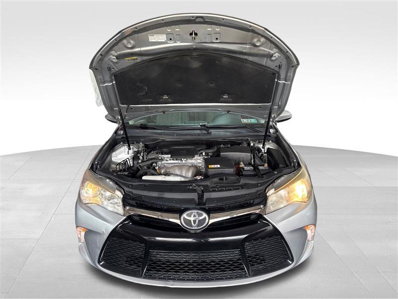 Toyota Camry SE 2017