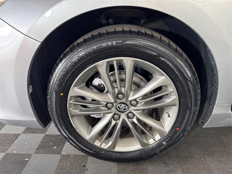 Toyota Camry SE 2017