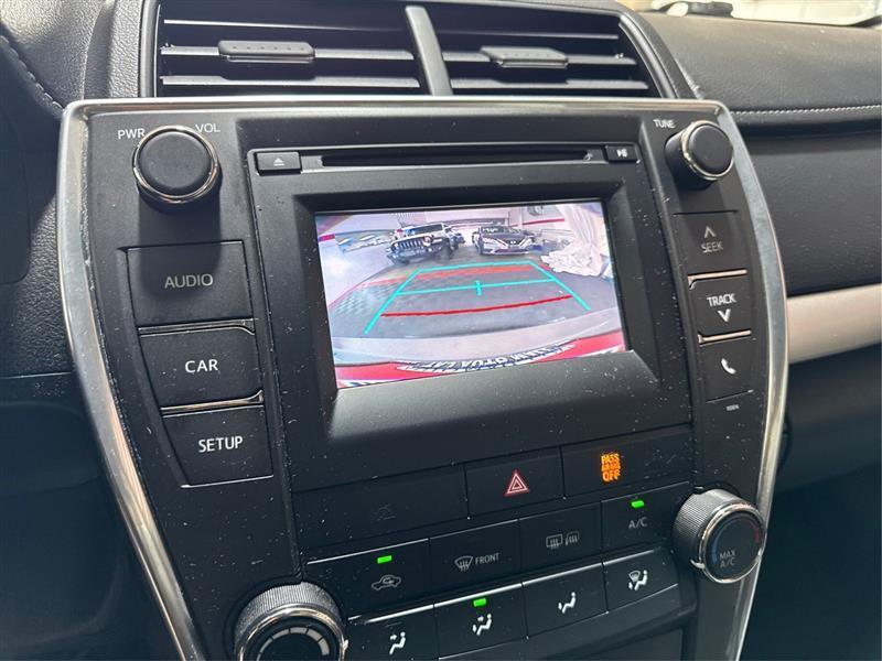 Toyota Camry SE 2017