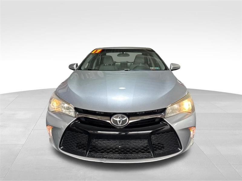 Toyota Camry SE 2017