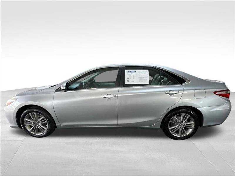 Toyota Camry SE 2017