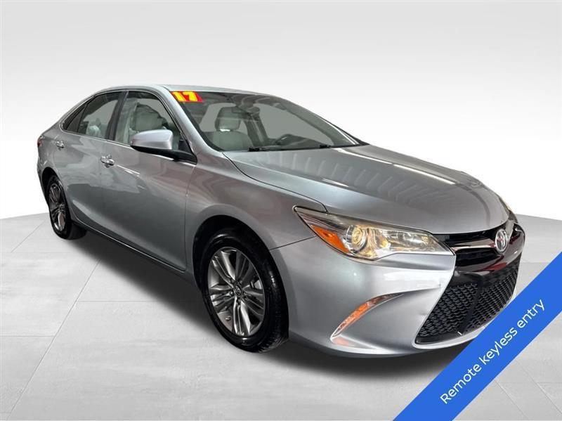 Toyota Camry SE 2017