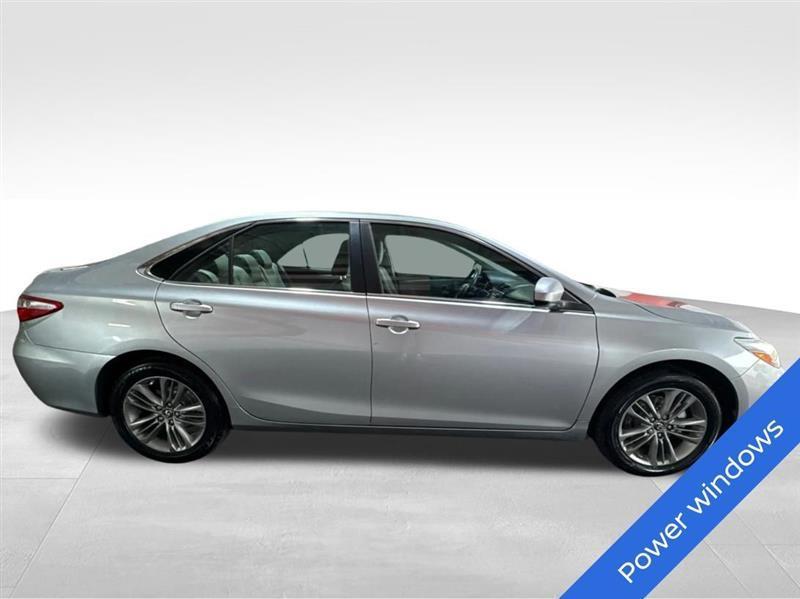 Toyota Camry SE 2017
