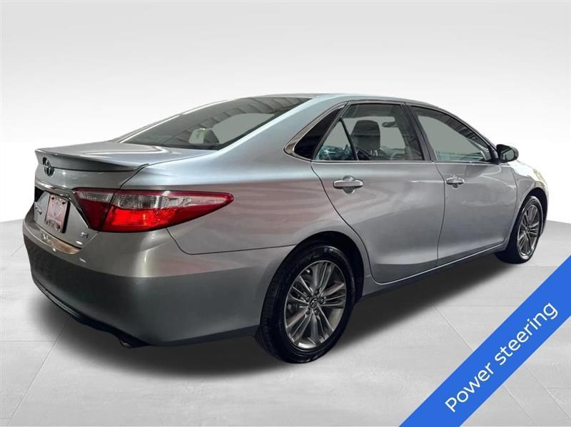 Toyota Camry SE 2017