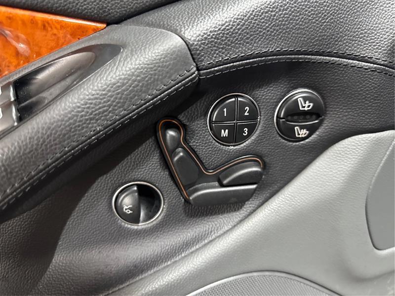 Mercedes-Benz SL-Class SL500 2003