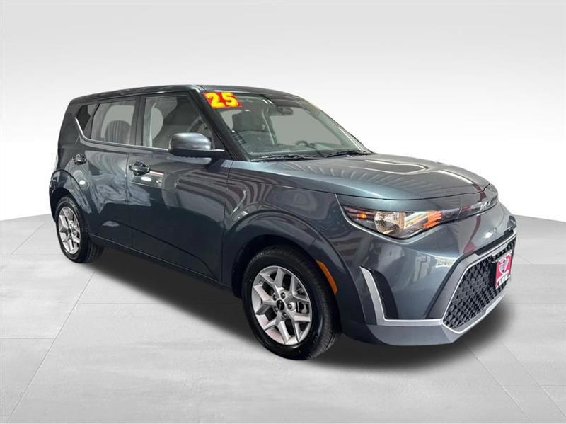 Kia Soul LX 2025