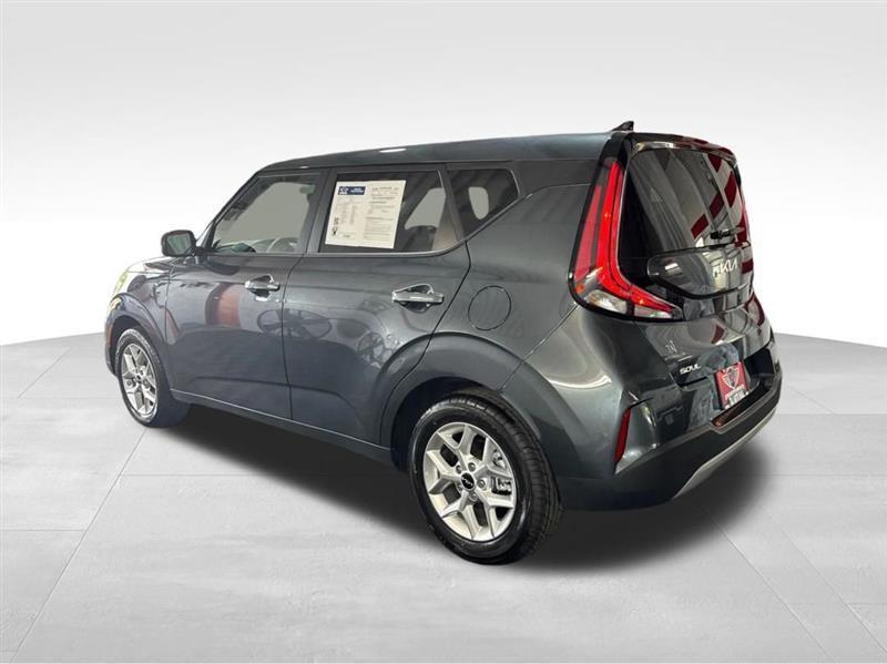 Kia Soul LX 2025