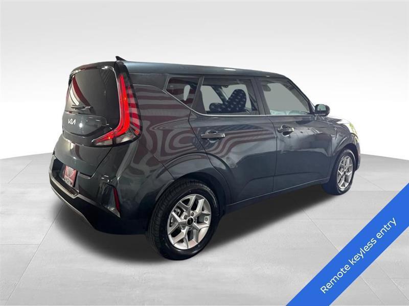 Kia Soul LX 2025