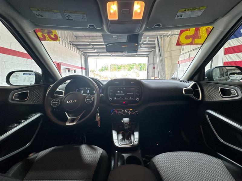 Kia Soul LX 2025