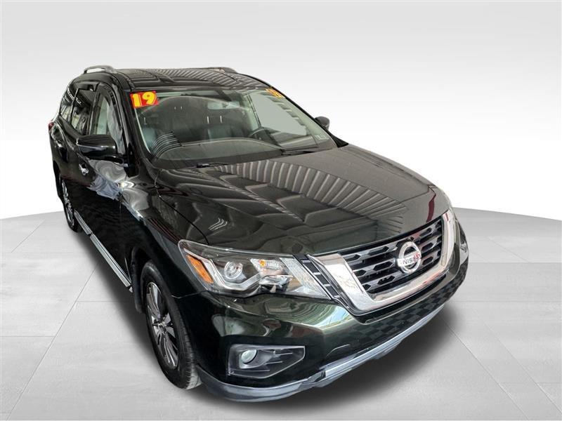 Nissan Pathfinder SL 4WD 2019