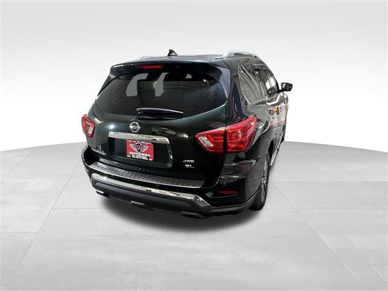 Nissan Pathfinder SL 4WD 2019
