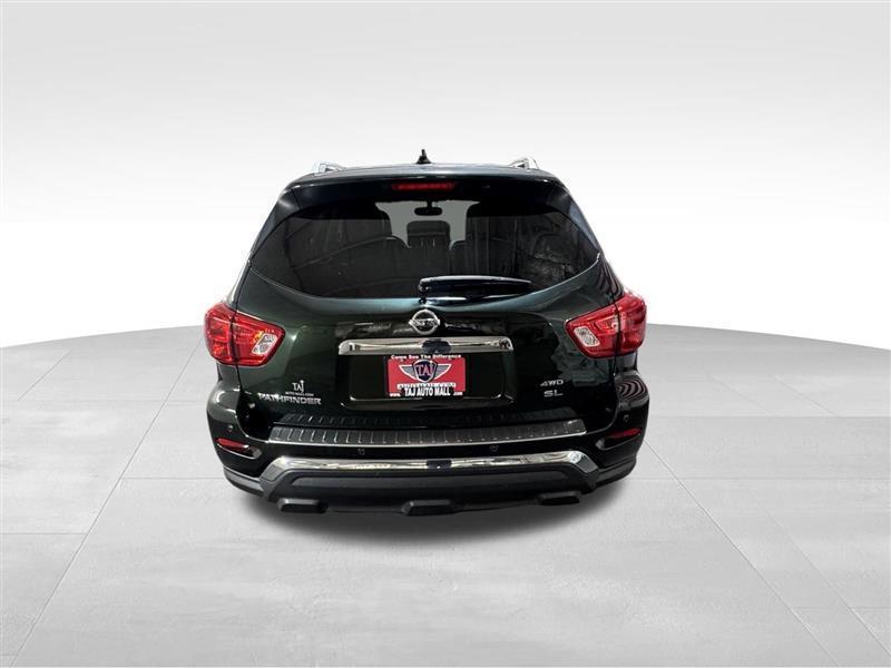 Nissan Pathfinder SL 4WD 2019
