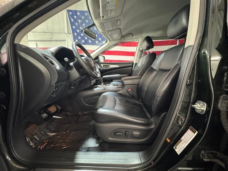 Nissan Pathfinder SL 4WD 2019