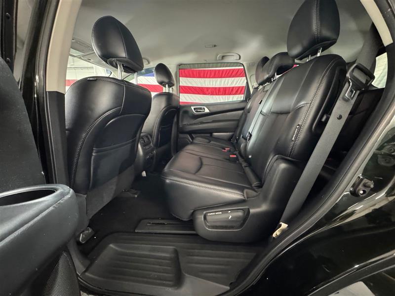 Nissan Pathfinder SL 4WD 2019