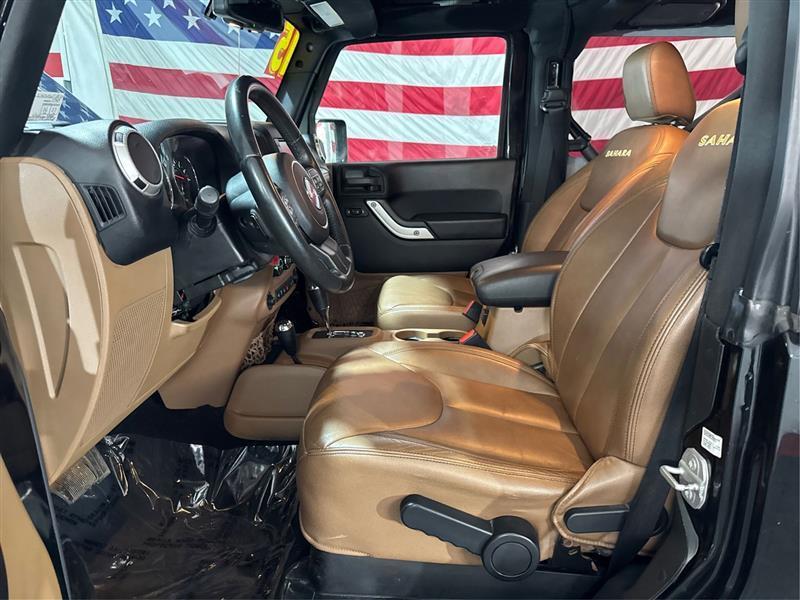 Jeep Wrangler Sahara 4WD 2015
