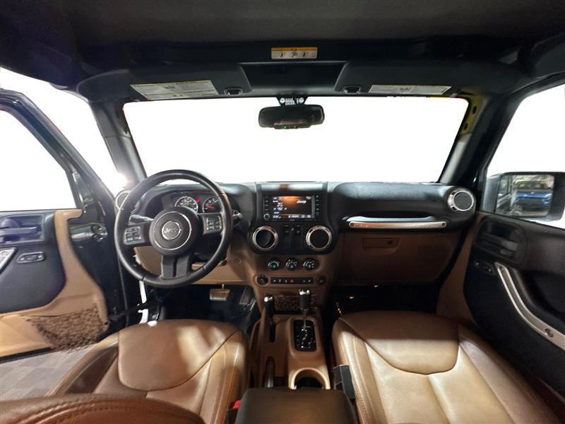 Jeep Wrangler Sahara 4WD 2015
