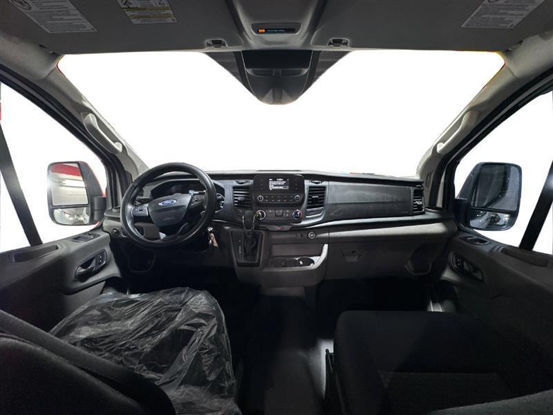 Ford Transit 250 Van Low Roof w/Sliding Pass. 130-in. WB 2020