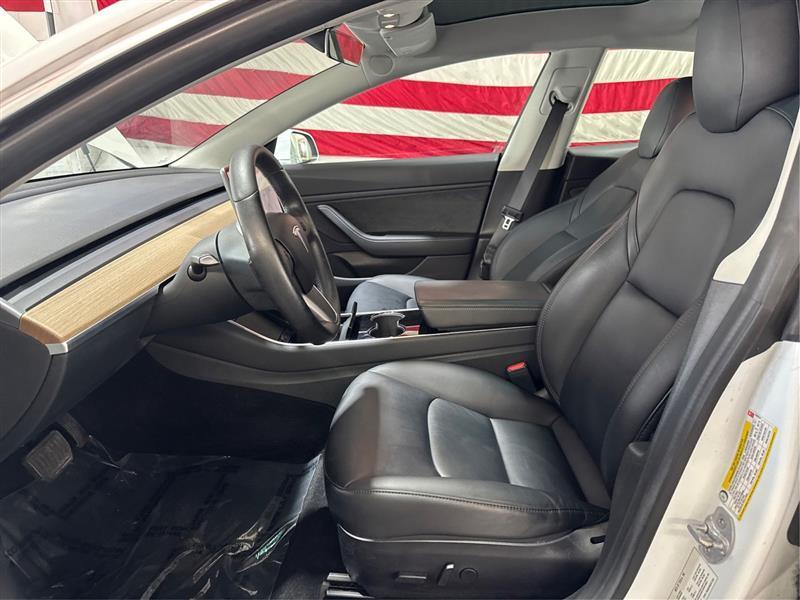 Tesla Model 3 Mid Range 2019