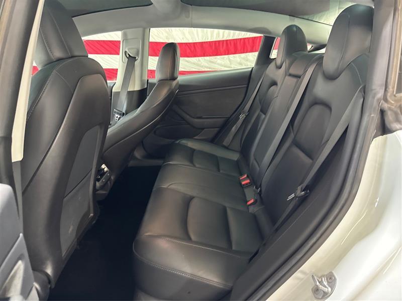 Tesla Model 3 Mid Range 2019