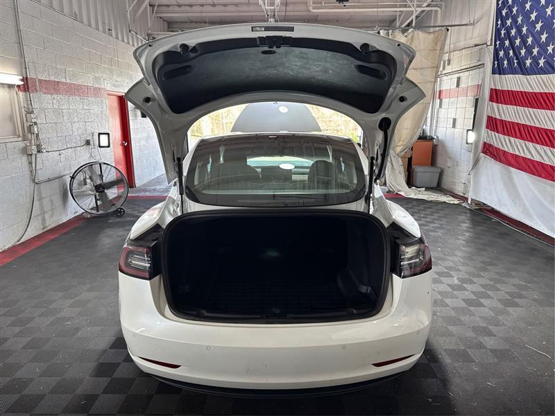 Tesla Model 3 Mid Range 2019