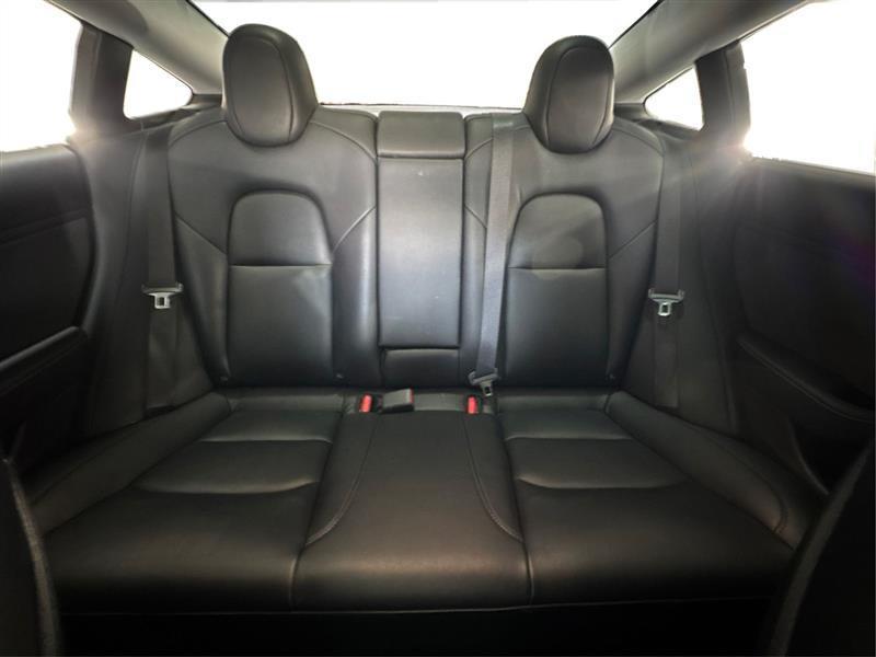 Tesla Model 3 Mid Range 2019