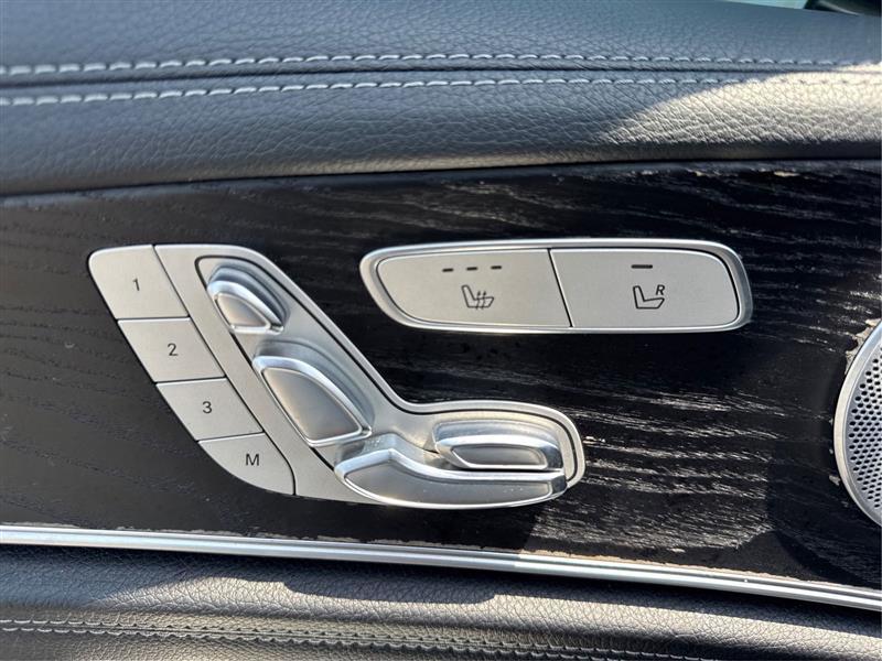 Mercedes-Benz E-Class E300 Luxury 4MATIC Sedan 2018