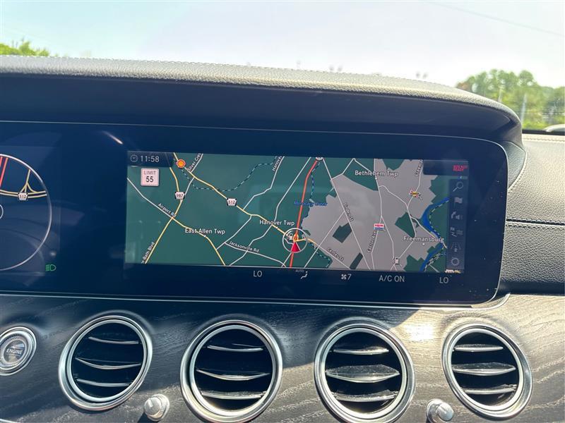 Mercedes-Benz E-Class E300 Luxury 4MATIC Sedan 2018