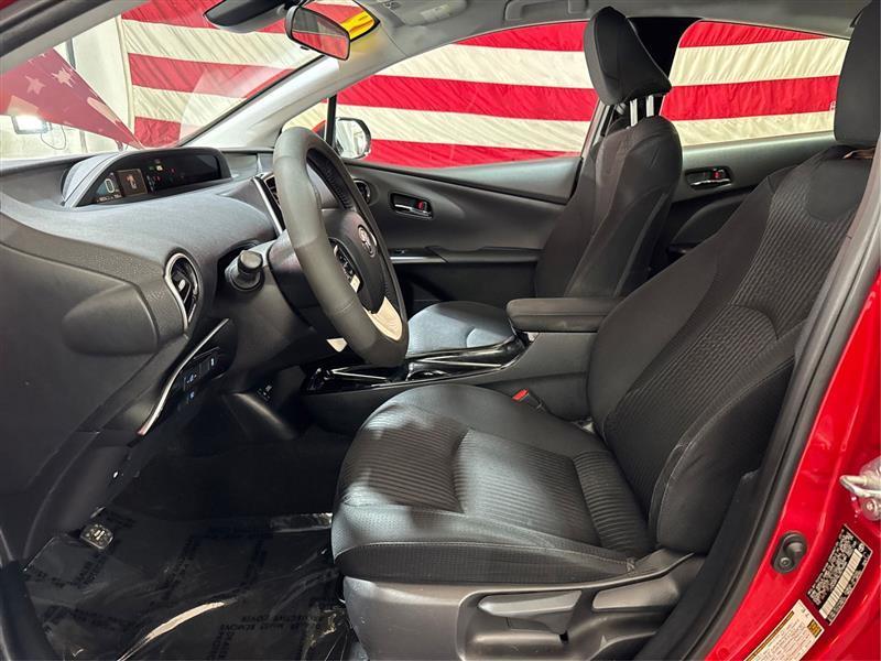Toyota Prius Prime Plus 2018