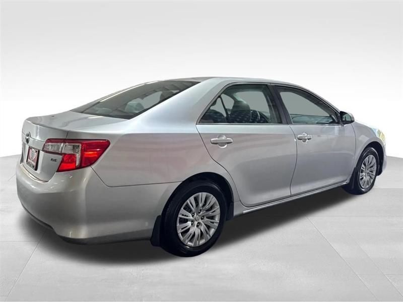 Toyota Camry LE 2013