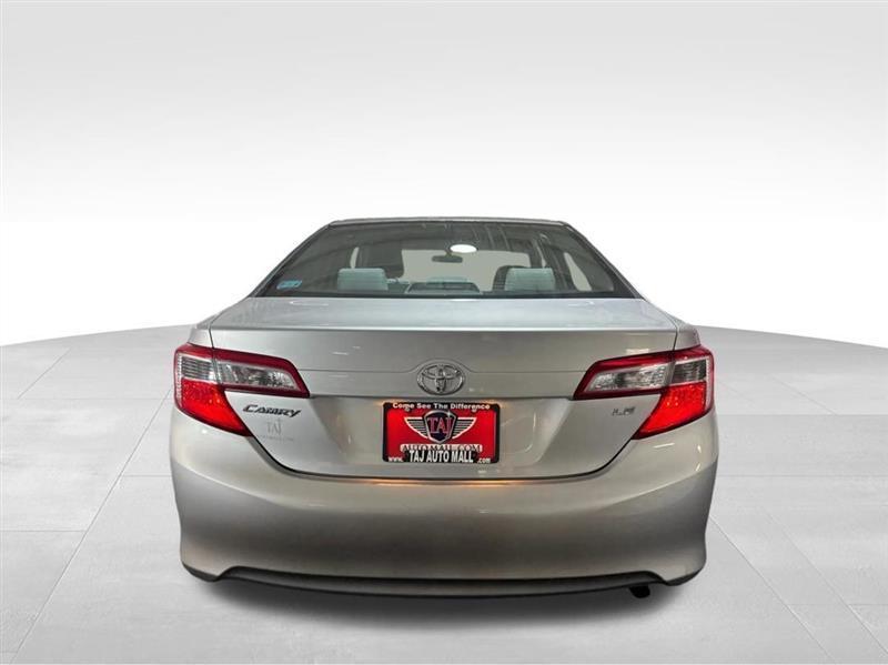 Toyota Camry LE 2013