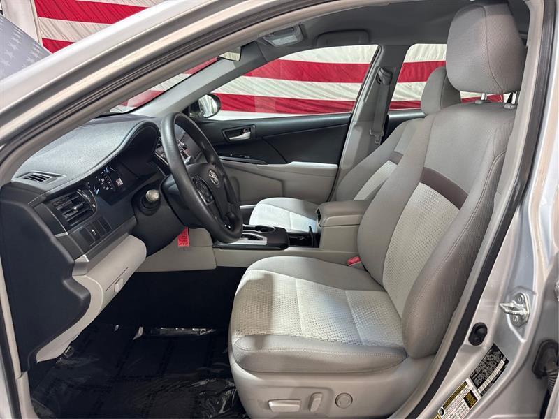 Toyota Camry LE 2013