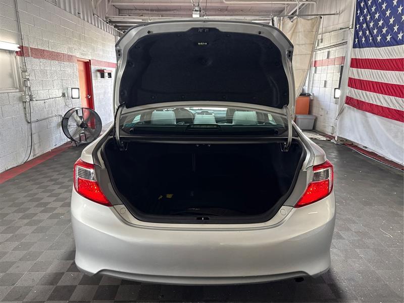 Toyota Camry LE 2013