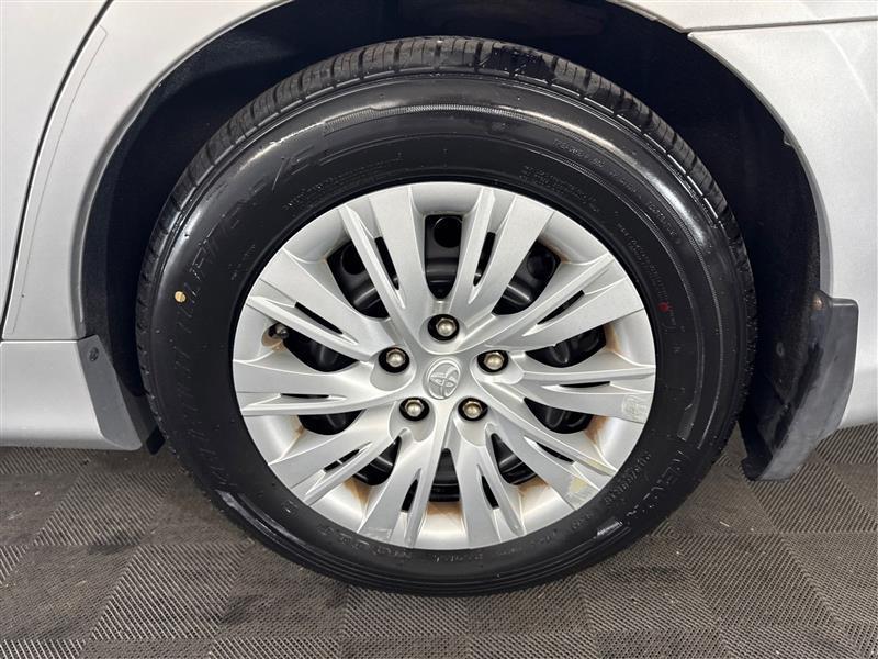 Toyota Camry LE 2013