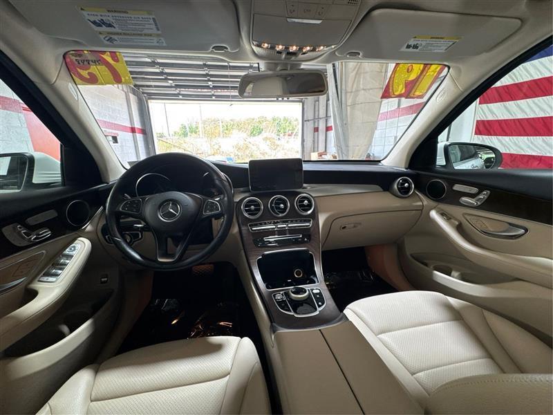 Mercedes-Benz GLC-Class GLC300 4MATIC 2019