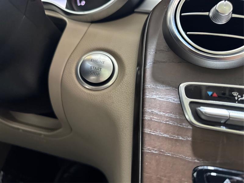 Mercedes-Benz GLC-Class GLC300 4MATIC 2019