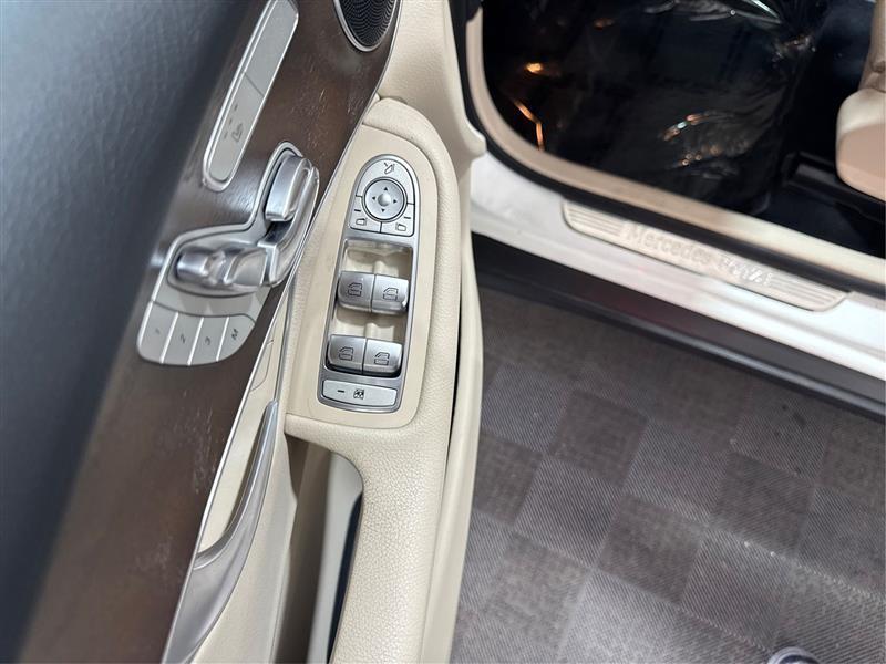 Mercedes-Benz GLC-Class GLC300 4MATIC 2019