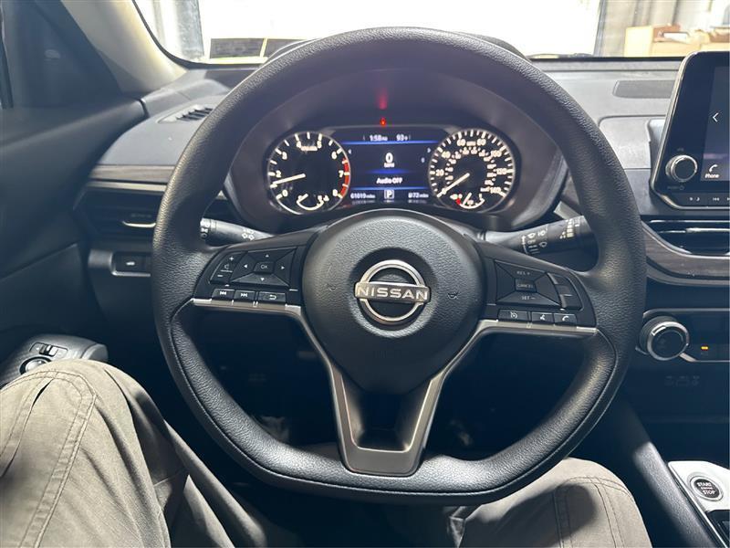 Nissan Altima 2.5 SV 2024