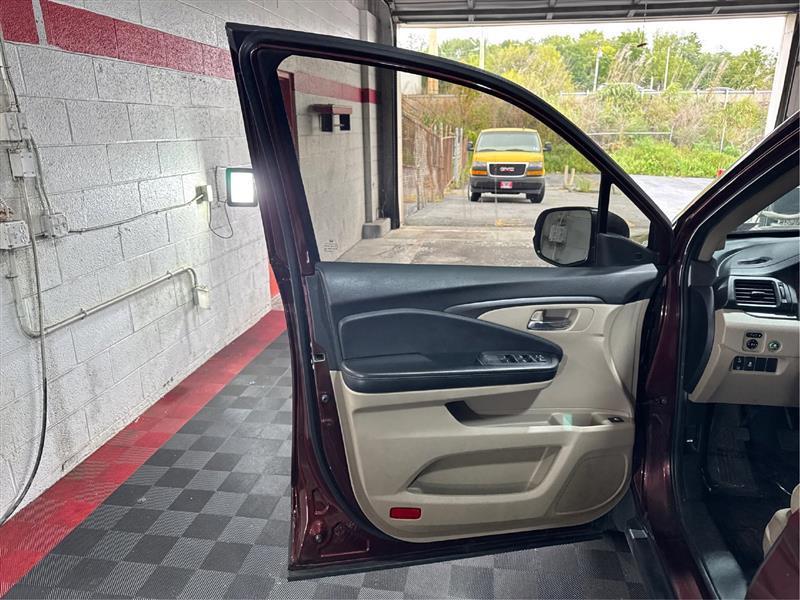 Honda Pilot photo 19